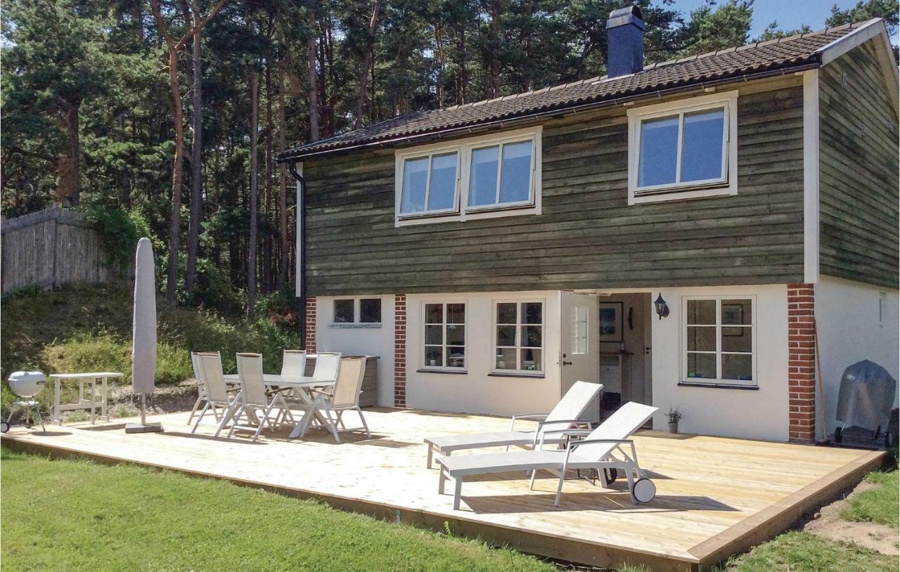 Gorgeous Home In Borrby With Wifi Exterior photo